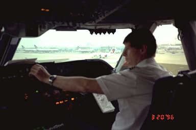 747 Flight deck